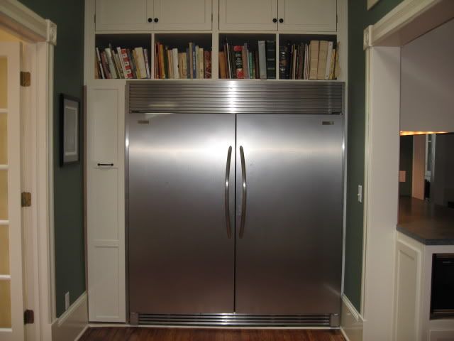Frigidaire Twins/some of my cookbooks and Lee Valley pantry pullout on left photo kitchen012.jpg